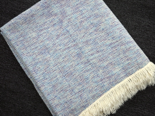 Click to see close-up Double baby blue Rosenkransen